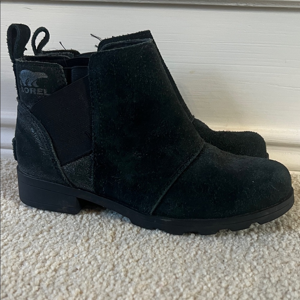 Sorel Kids Dark Suede Boots